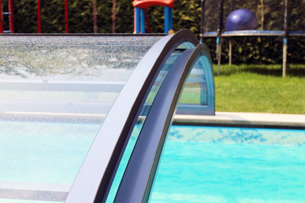 Schwimmbadüberdachung Aluna® Variant Light Schwimmbadüberdachung Aluna® Variant Light