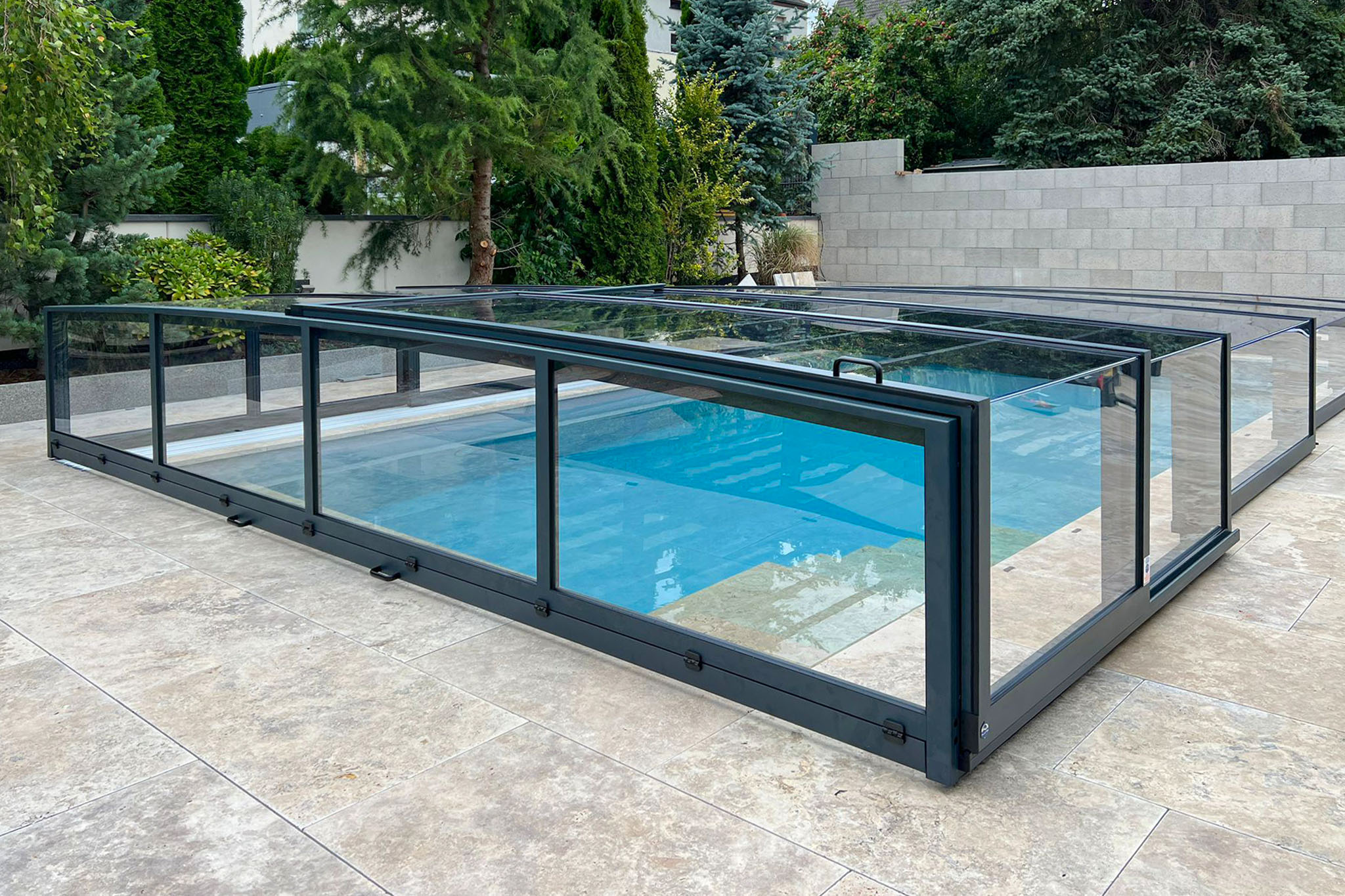 004 ALUNA® EXCLUSIVE LINE R1 Poolüberdachung