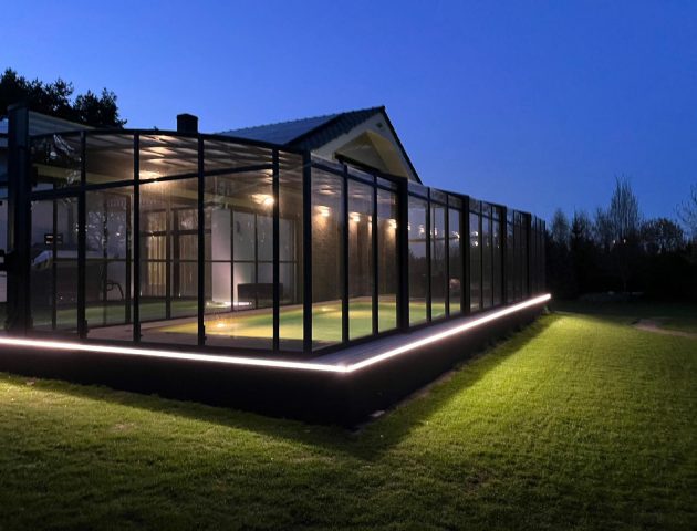 Pooldach Aluna® Aluwall III Pooldach Aluna® Aluwall III