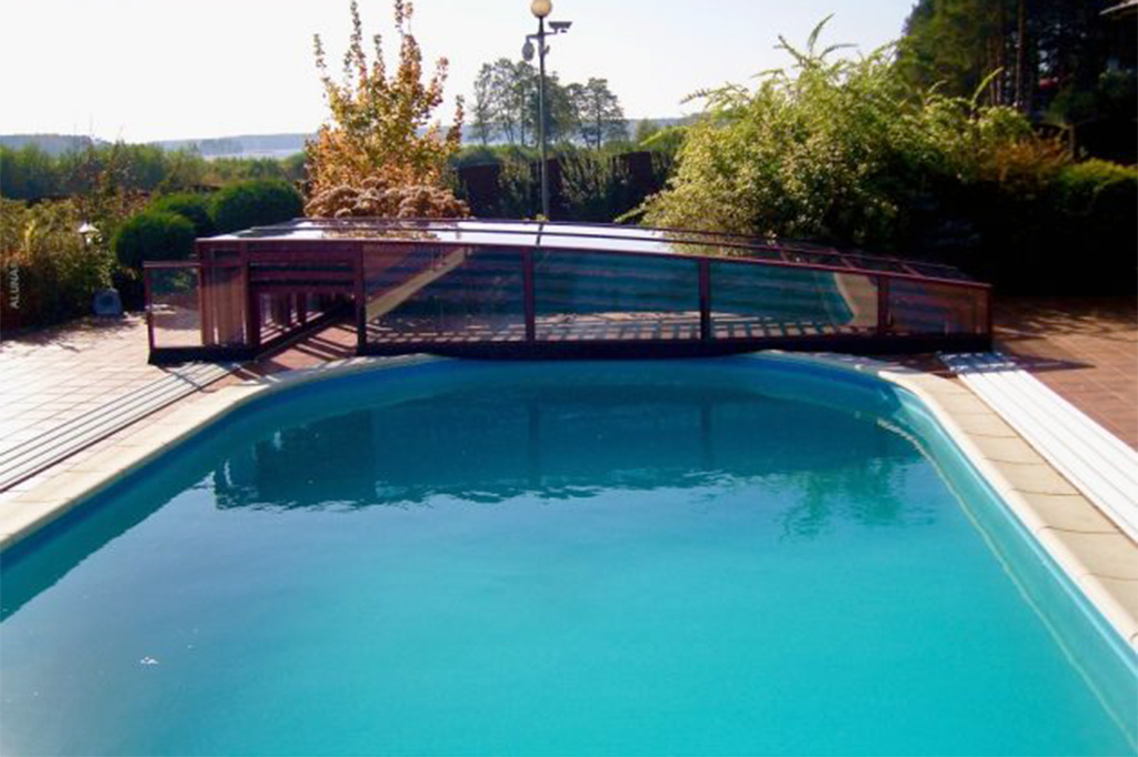Poolüberdachung Aluna® Neo Light R1 Poolüberdachung Aluna® Neo Light R1