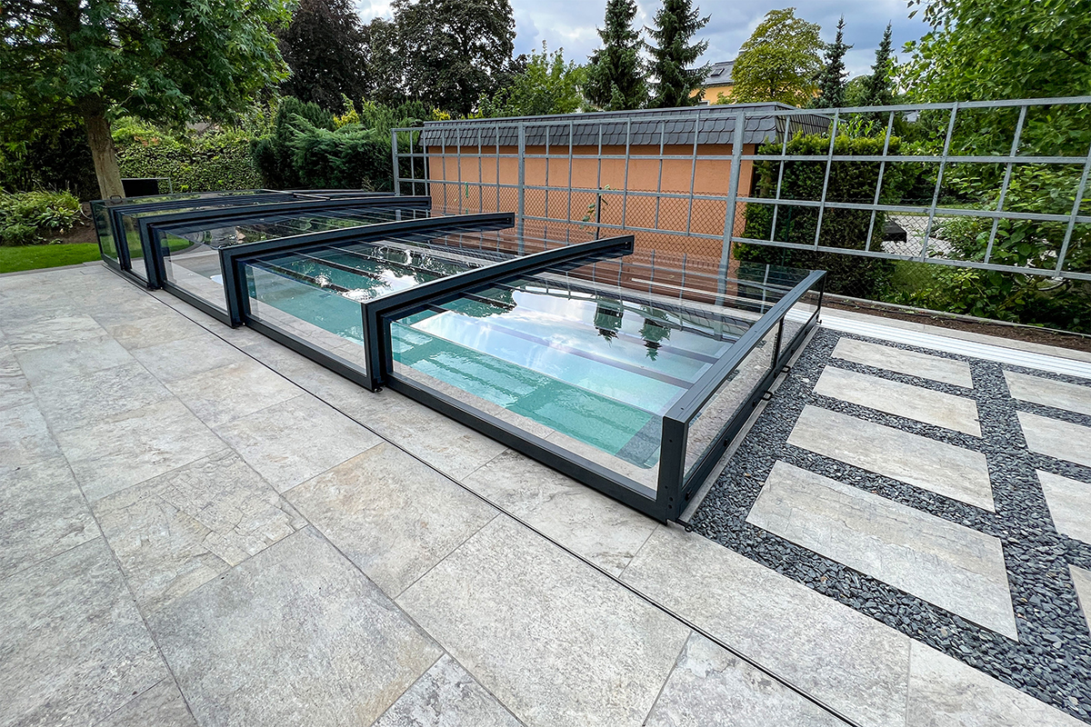 Poolüberdachung Aluna® Exclusive Line R1 Poolüberdachung Aluna® Exclusive Line R1