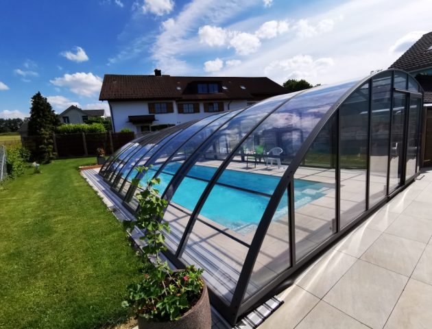 Hohes Pooldach Aluna® Delta II Hohes Pooldach Aluna® Delta II