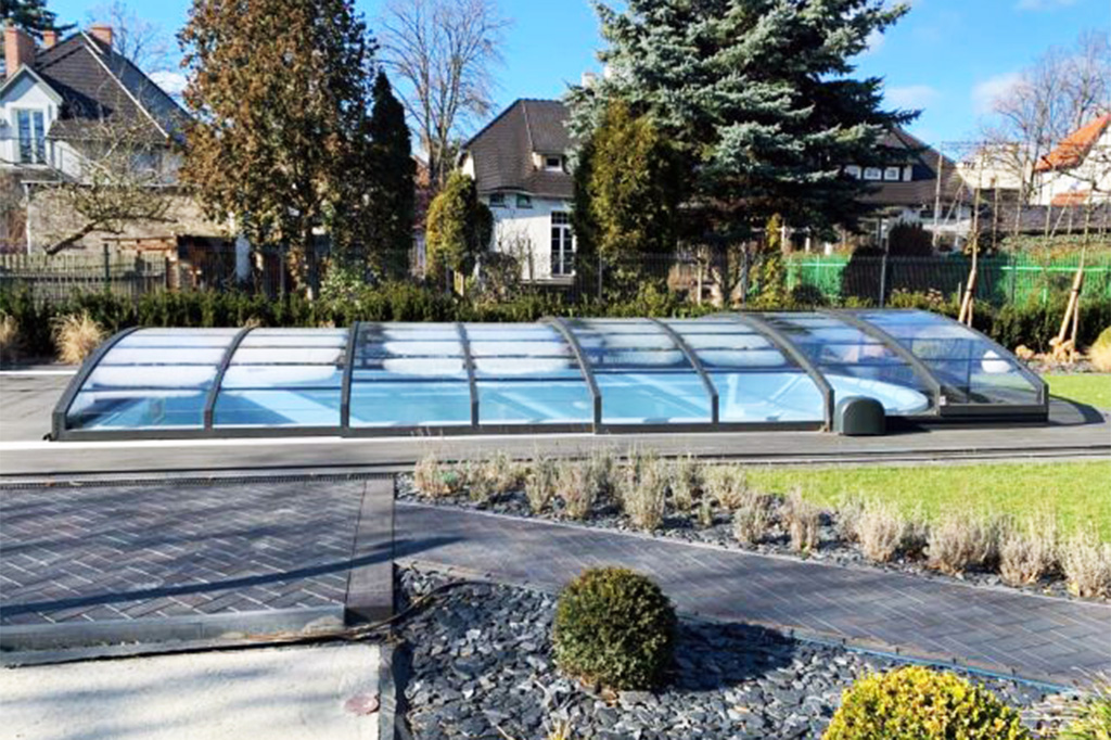 Poolüberdachung Aluna® Variant Light Poolüberdachung Aluna® Variant Light