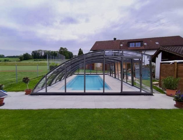 Hohes Pooldach Aluna® Delta II Hohes Pooldach Aluna® Delta II