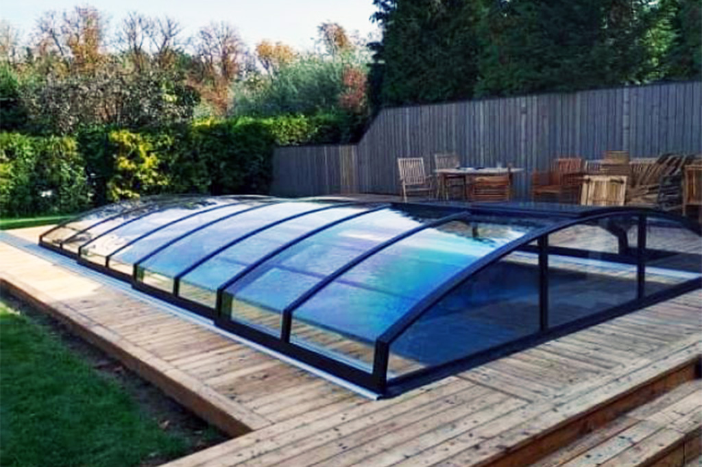 Poolüberdachung Aluna® Variant Light Poolüberdachung Aluna® Variant Light