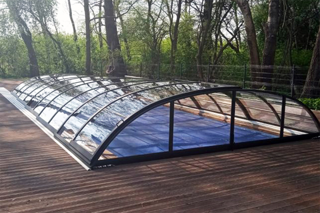 Poolüberdachung Aluna® Atlanta Poolüberdachung Aluna® Atlanta